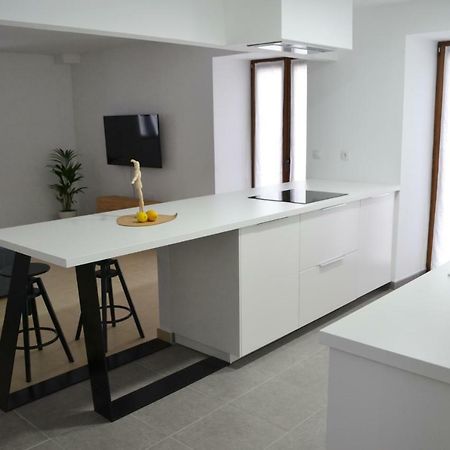 Ura Apartment Lesaka Ngoại thất bức ảnh